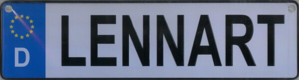 NAMENSSCHILD in Autokennzeichenform  Lennart (26x7cm)